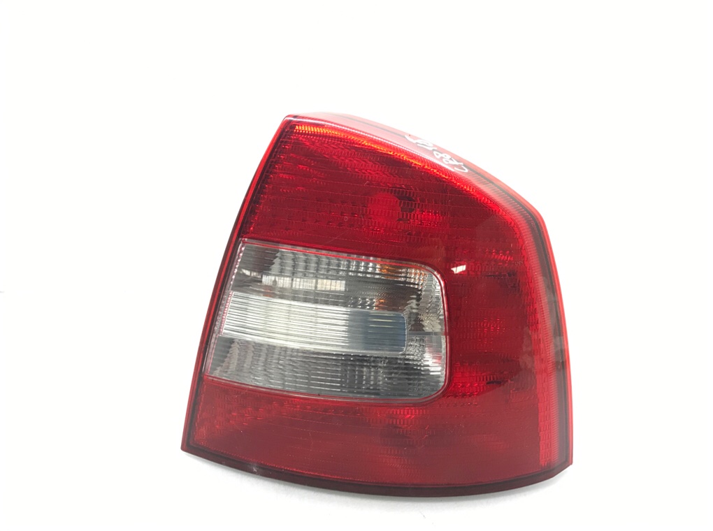 Фонарь задний правый для Skoda Octavia, 2011 г. 1.4 TFSI бензин б/у