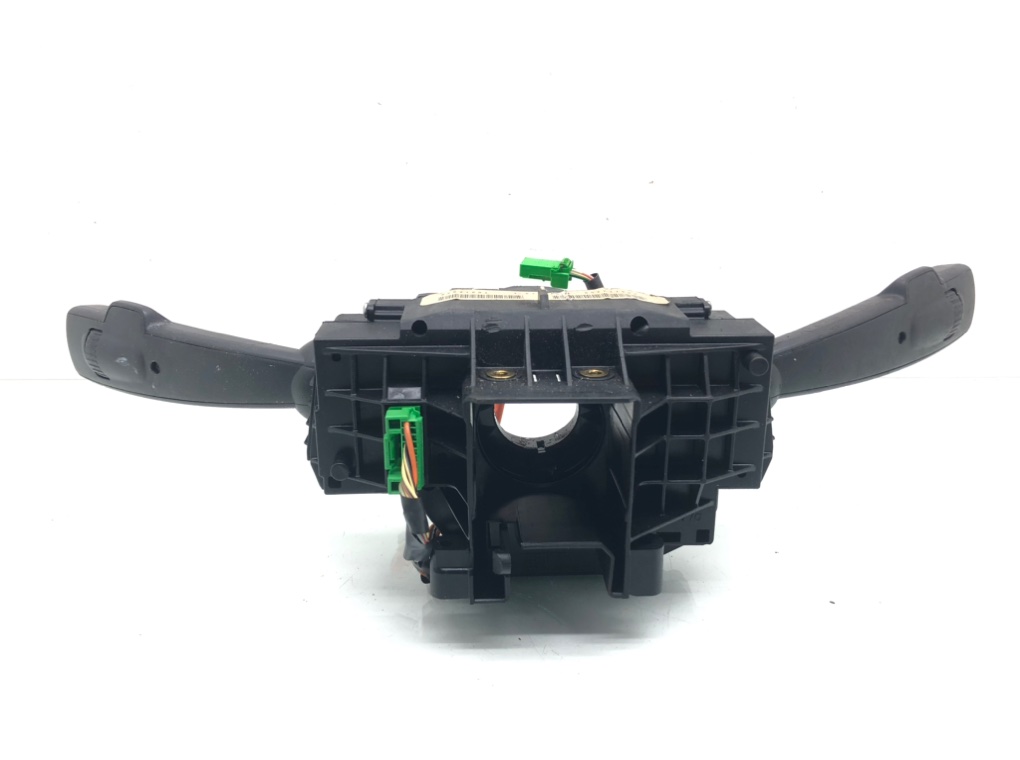 Переключатель подрулевой (стрекоза) для Volvo V50, 2006 г. 2.0 TD дизель б/у — фото 2