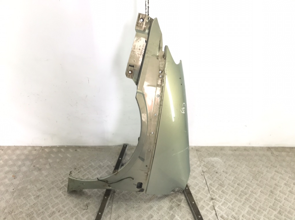 Крыло переднее левое для Renault Scenic RX4, 2003 г. 2.0 i бензин б/у