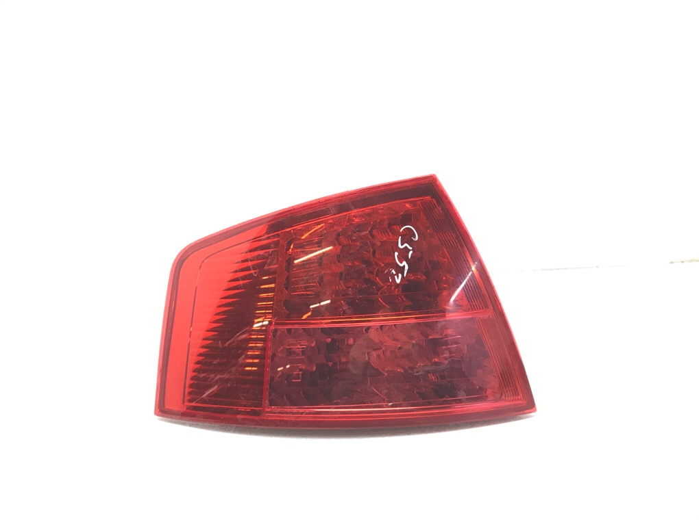 Фонарь задний левый для Audi A8, 2005 г. 3.0 TDi дизель б/у