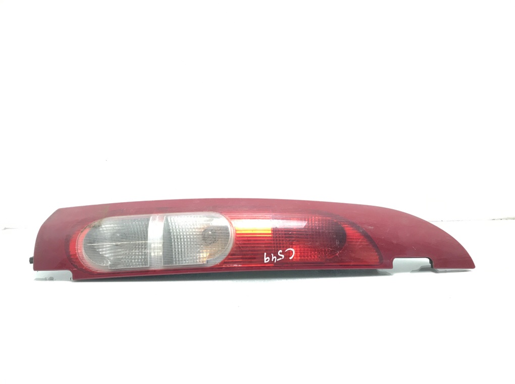 Фонарь задний левый для Nissan Kubistar, 2005 г. 1.5 DCi дизель б/у