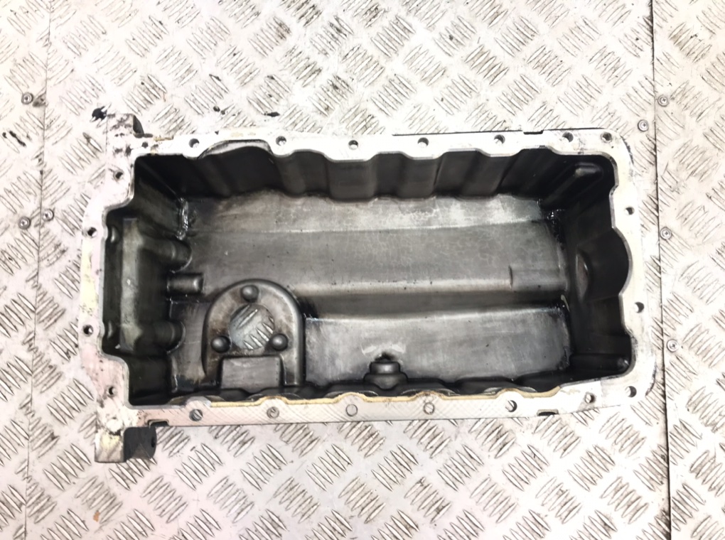 Поддон для Volkswagen Golf, 2006 г. 2.0 SDi дизель б/у — фото 7
