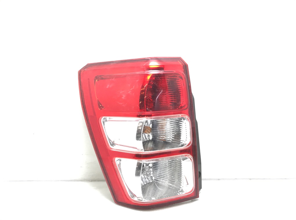 Фонарь задний левый для Suzuki Grand Vitara, 2009 г. 2.4 i бензин б/у