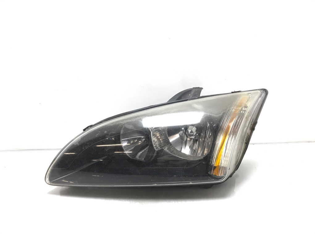 Фара левая для Ford Focus, 2007 г. 1.6 TDCi дизель б/у