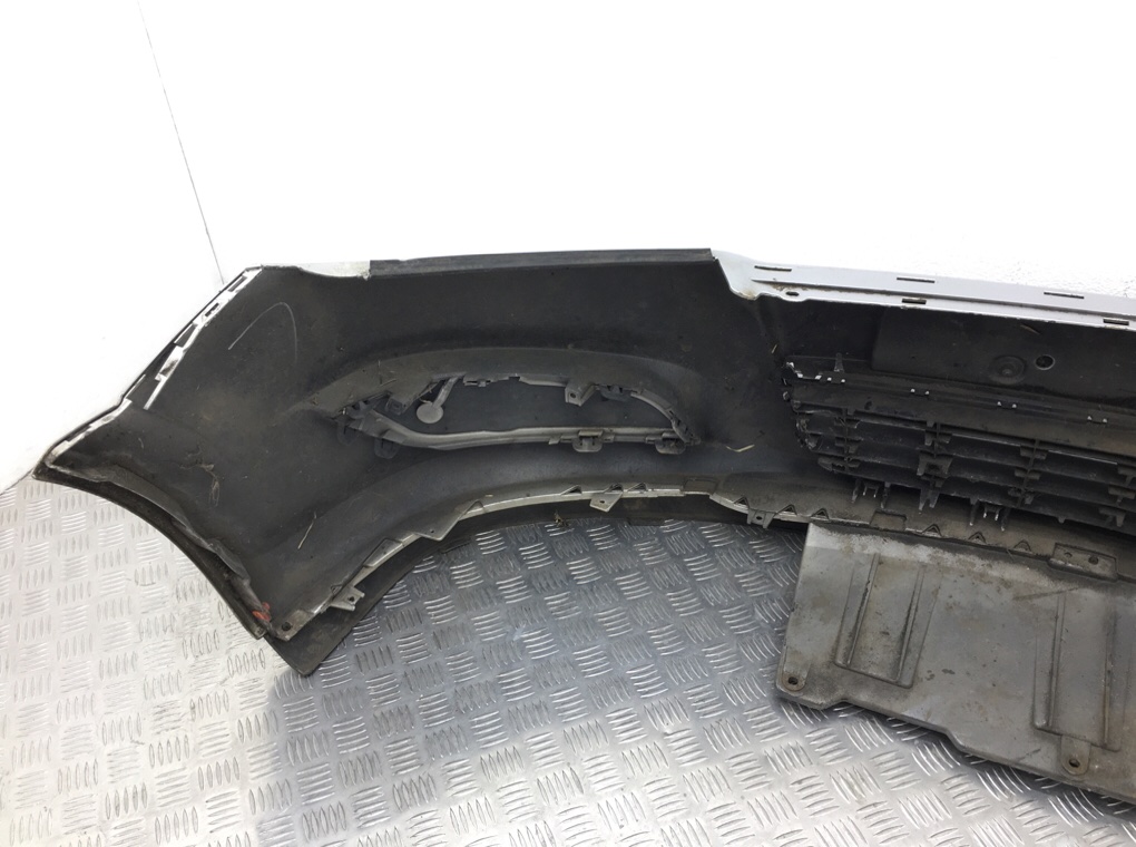 Бампер передний для Opel Astra, 2007 г. 1.3 CDTi дизель б/у — фото 6