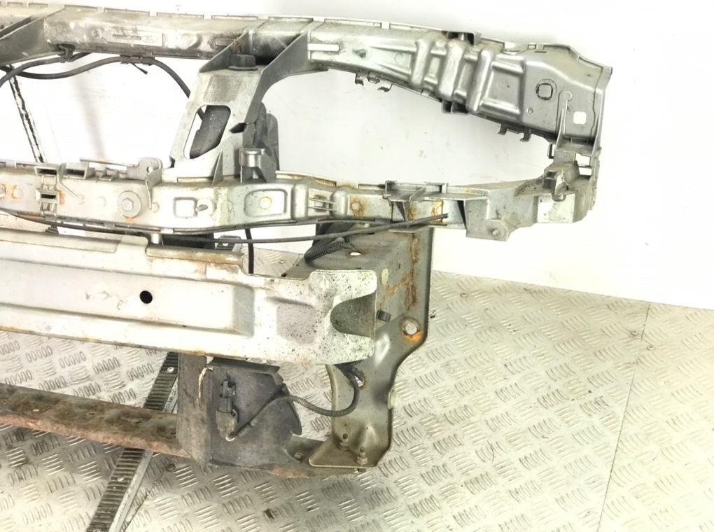 Панель передняя (телевизор) для Ford S-Max, 2009 г. 2.0 TDCi дизель б/у — фото 2