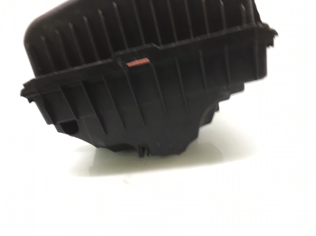 Корпус воздушного фильтра для Volvo XC90, 2004 г. 2.4 TD дизель б/у — фото 5