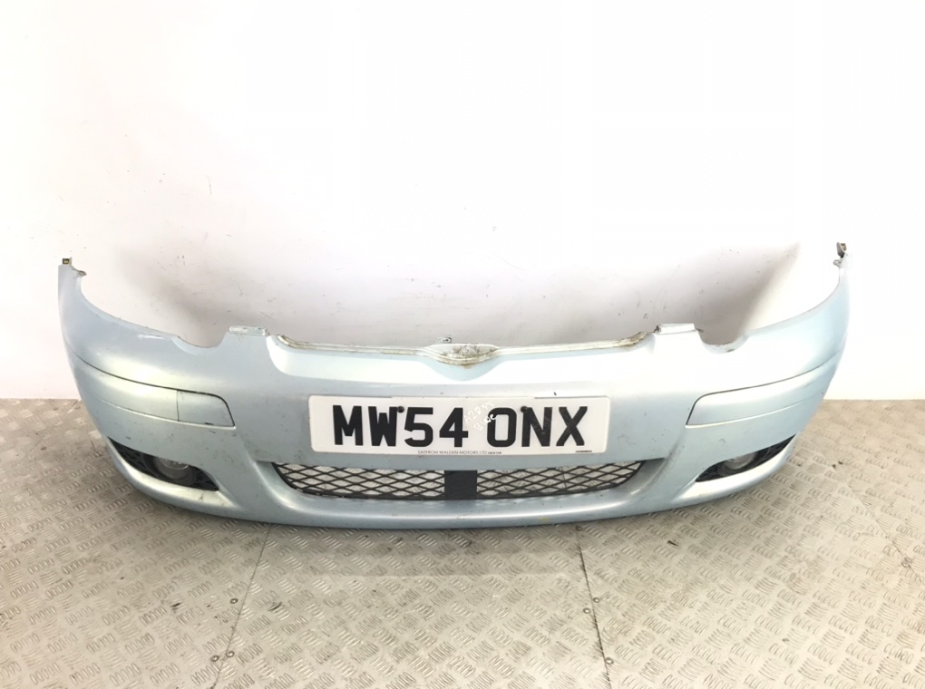 Бампер передний для Toyota Yaris, 2004 г. 1.0 i бензин б/у