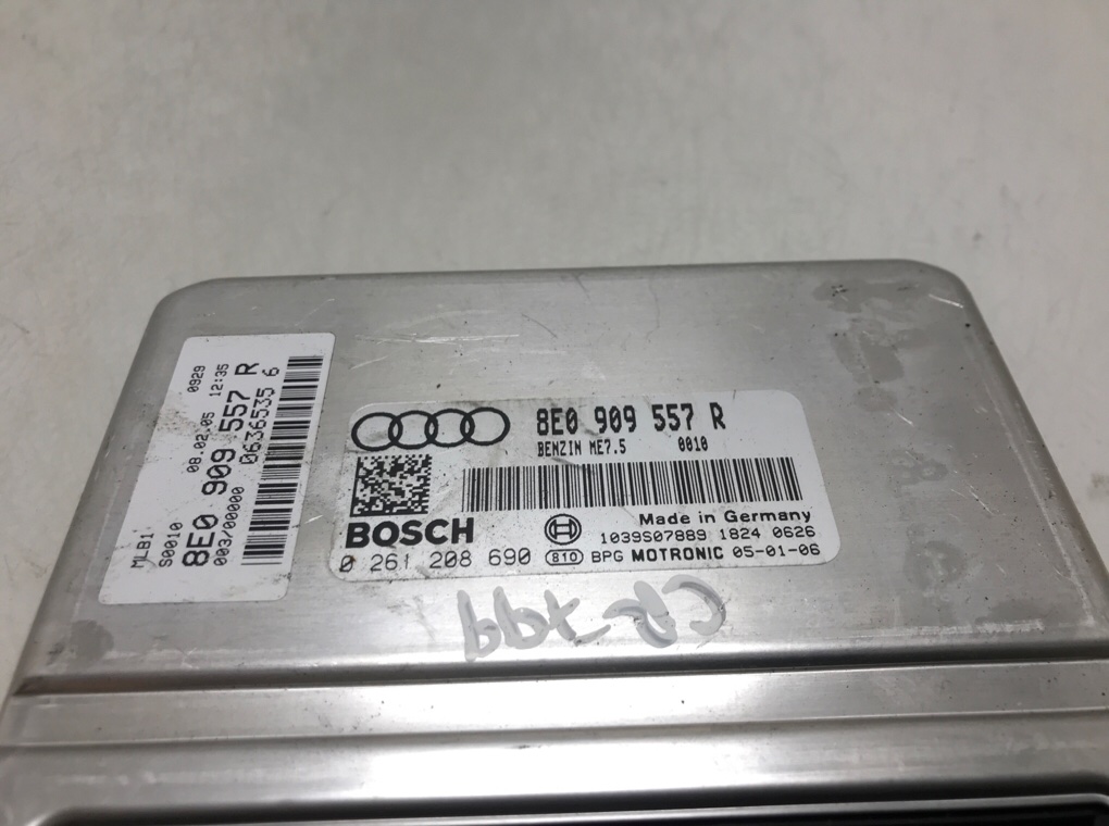 Блок управления двигателем для Audi A4, 2005 г. 2.0 i бензин б/у — фото 5
