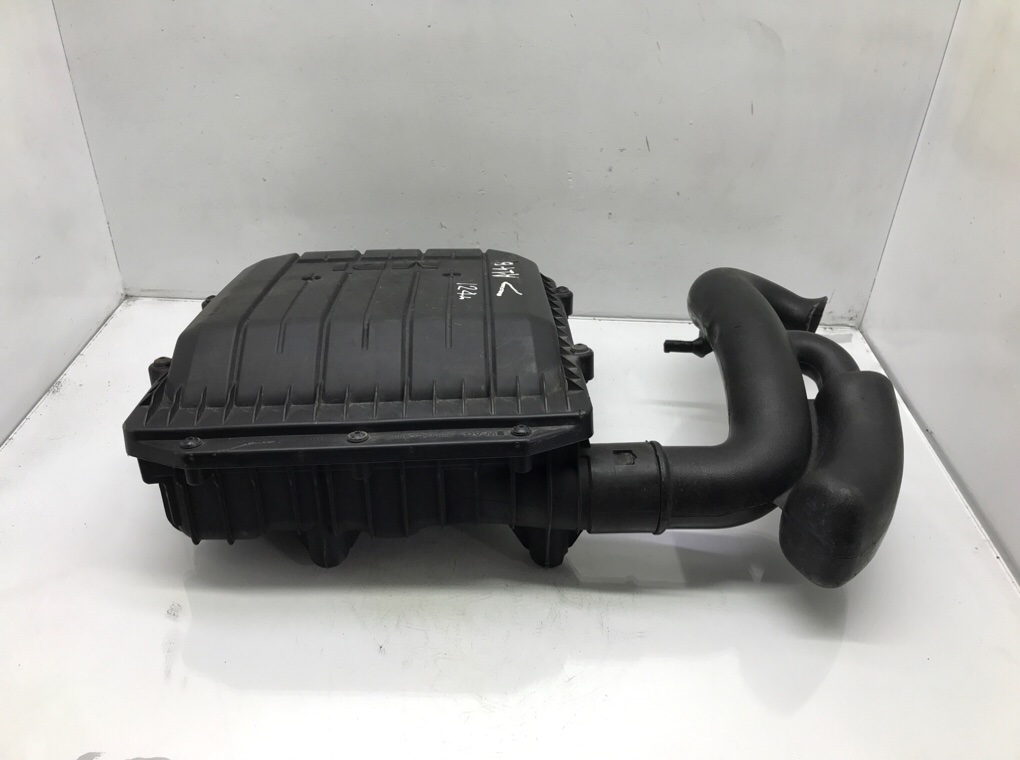 Корпус воздушного фильтра для Volkswagen UP, 2013 г. 1.0 i бензин б/у — фото 3