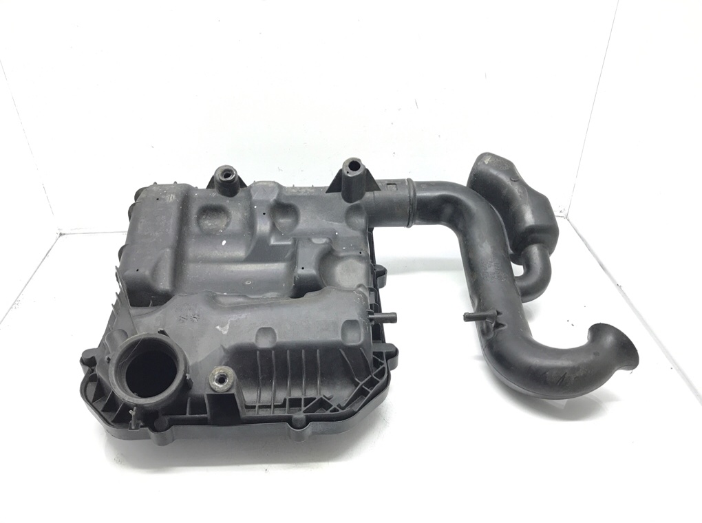 Корпус воздушного фильтра для Volkswagen UP, 2013 г. 1.0 i бензин б/у — фото 4