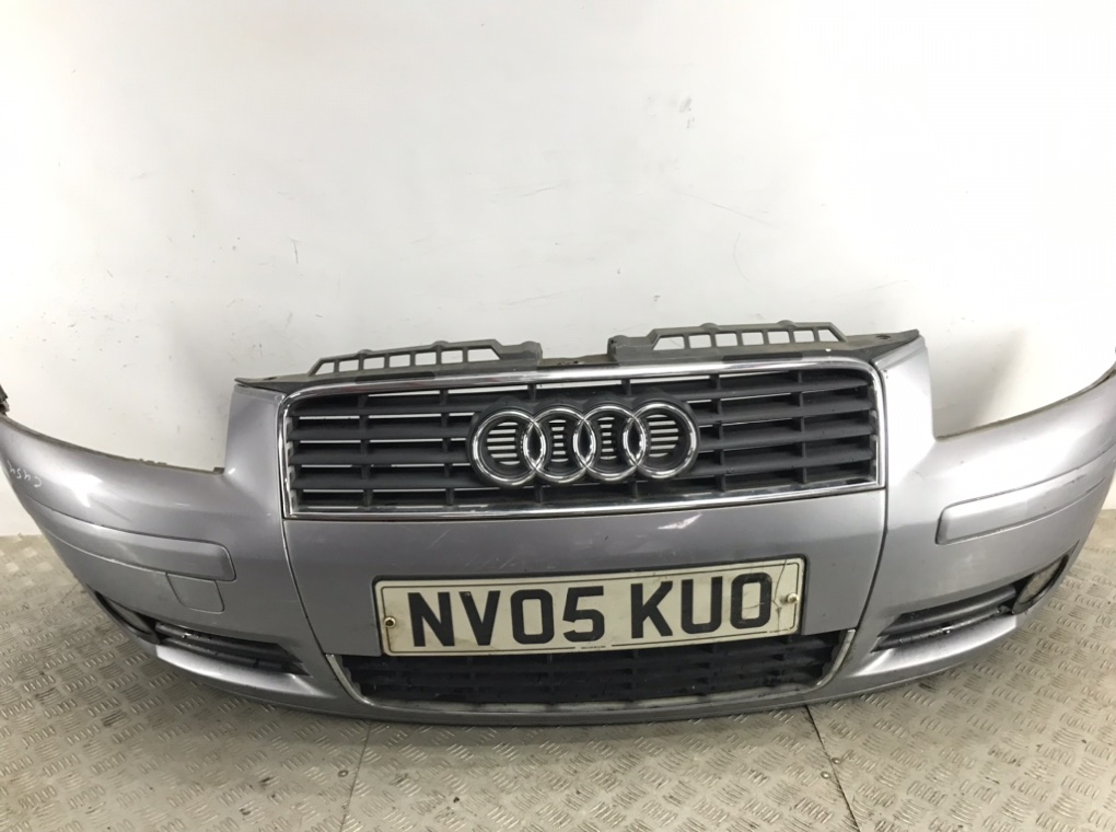 Бампер передний для Audi A3, 2005 г. 2.0 TDi дизель б/у