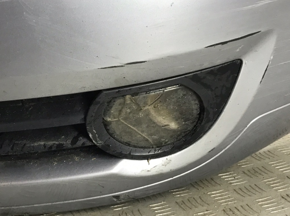 Бампер передний для Audi A3, 2005 г. 2.0 TDi дизель б/у — фото 3