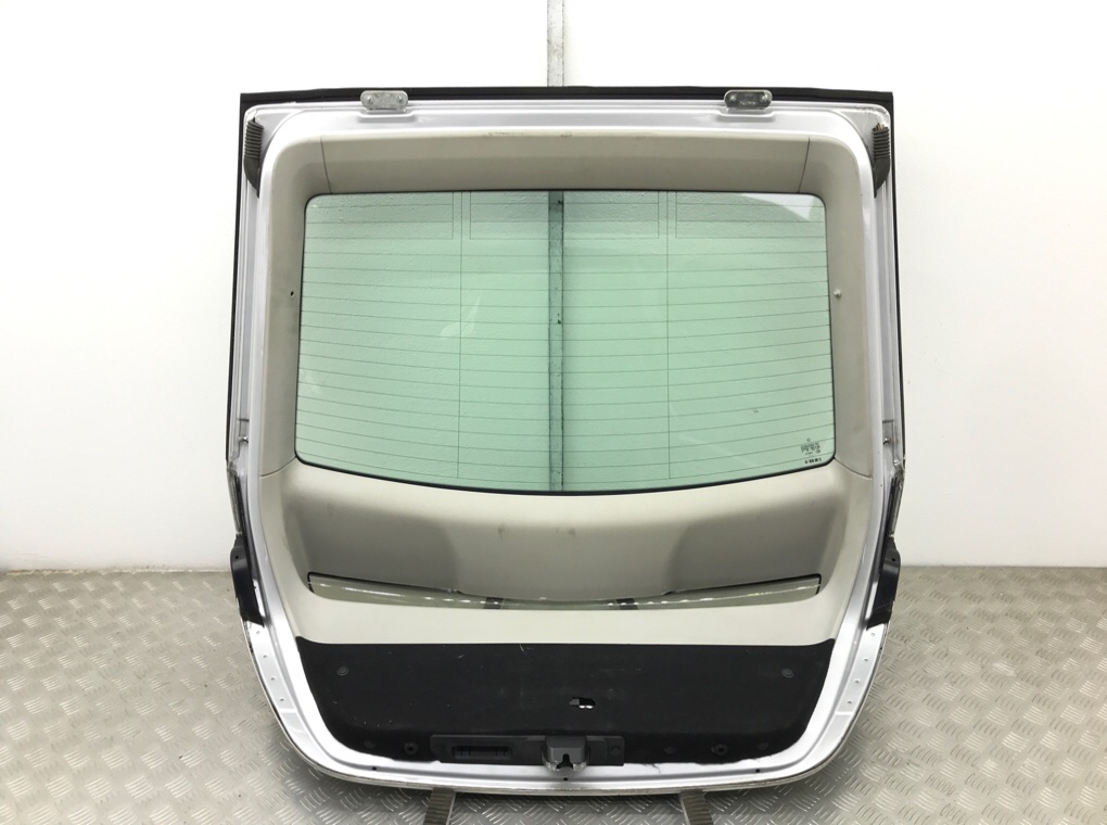 Крышка багажника для Mercedes C W203, 2005 г. 2.2 CDi дизель б/у — фото 3
