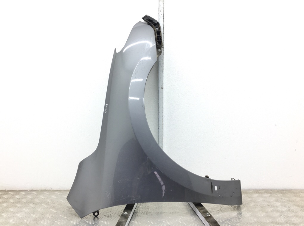 Крыло переднее правое для Hyundai i30, 2012 г. 1.6 CRDi дизель б/у
