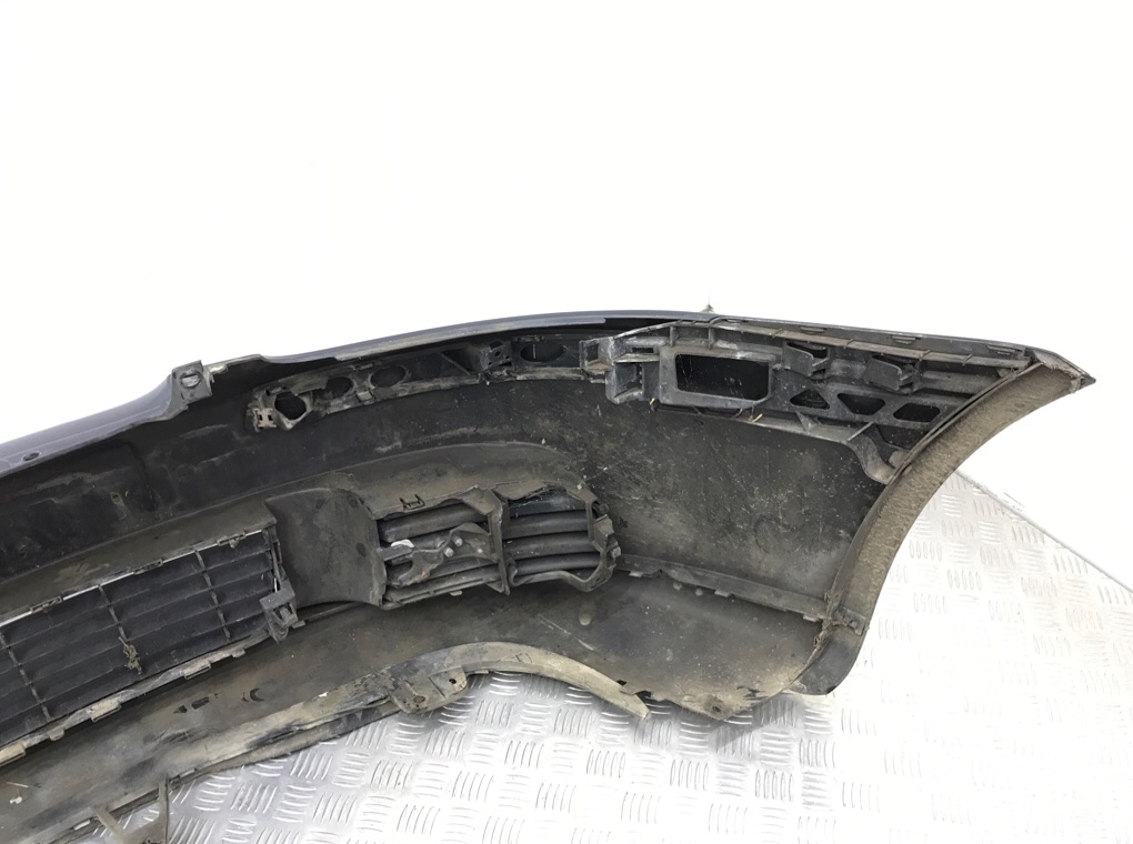 Бампер передний для Volkswagen Golf, 2006 г. 1.6 i бензин б/у — фото 7