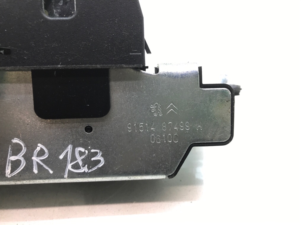 Замок багажника для Citroen C3, 2010 г. 1.4 i бензин б/у — фото 5