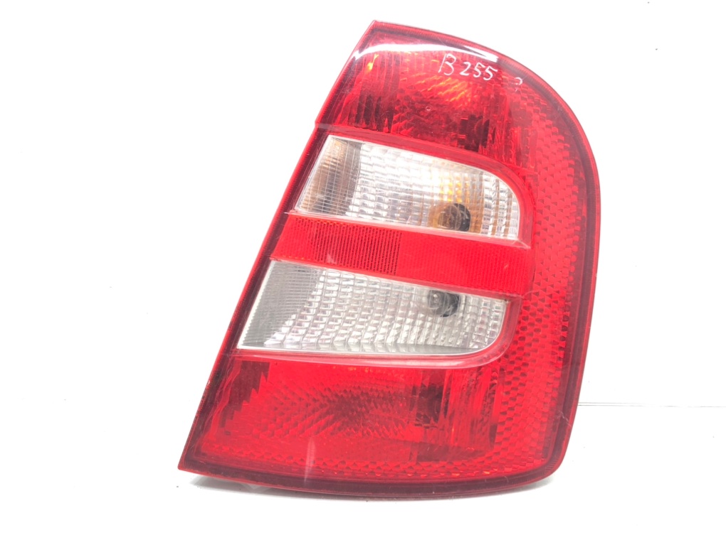 Фонарь задний правый для Skoda Fabia, 2004 г. 1.4 i бензин б/у