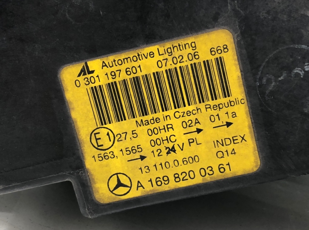 Фара левая для Mercedes A W169, 2006 г. 2.0 CDi дизель б/у — фото 5