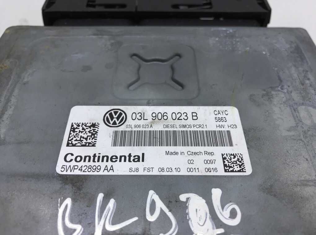 Блок управления двигателем для Volkswagen Golf, 2010 г. 1.6 TDi дизель б/у — фото 5