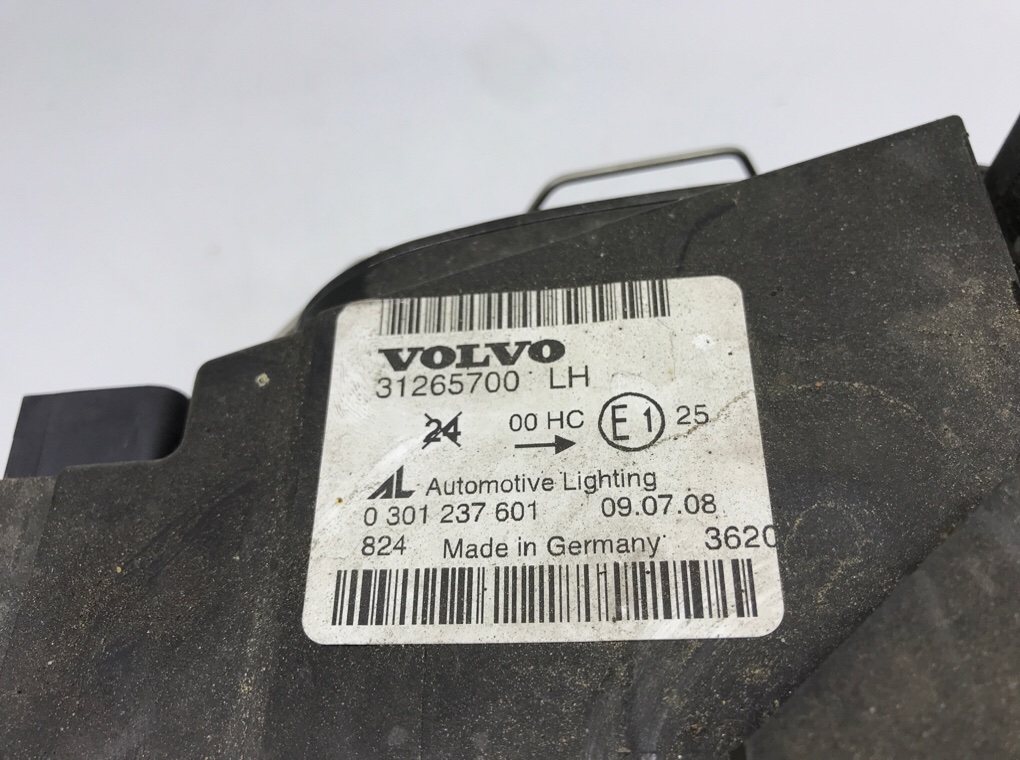 Фара левая для Volvo V50, 2009 г. 2.0 TD дизель б/у — фото 5