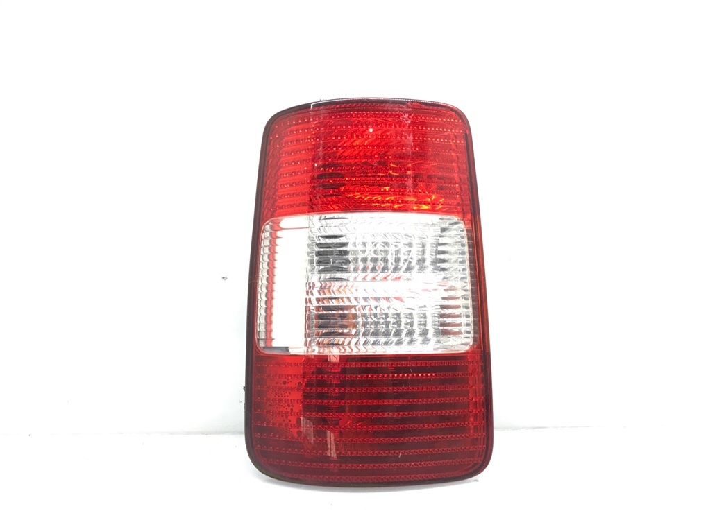 Фонарь задний левый для Volkswagen Caddy, 2004 г. 2.0 SDI дизель б/у