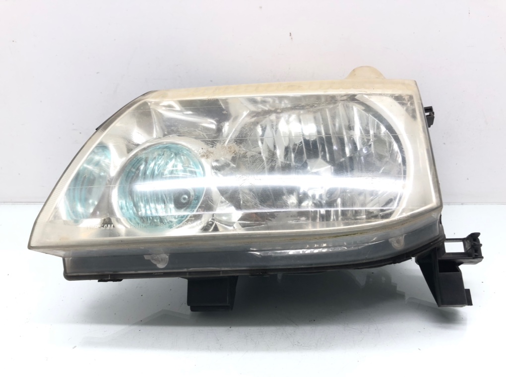 Фара левая для Nissan X-Trail, 2003 г. 2.2 DCi дизель б/у