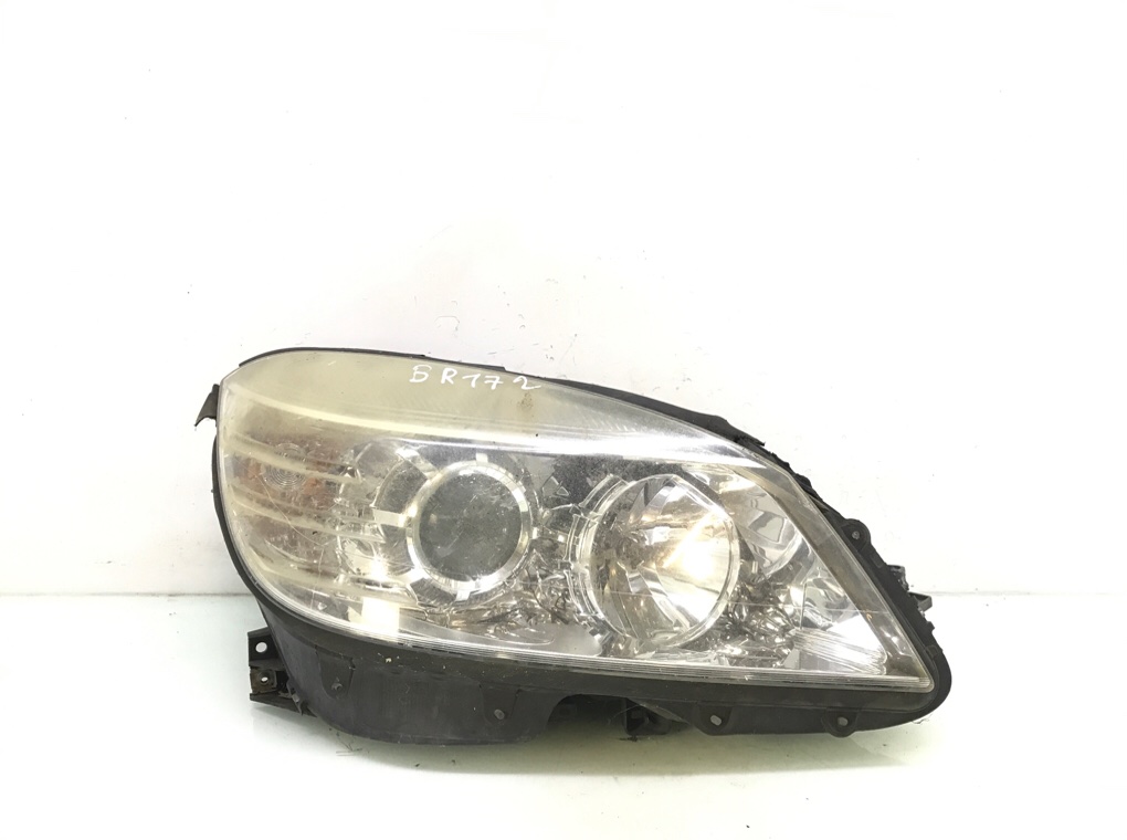 Фара правая для Mercedes C W204, 2010 г. 2.2 CDi дизель б/у