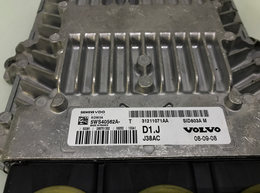 Блок управления двигателем для Volvo V50, 2009 г. 2.0 TD дизель б/у — фото 5