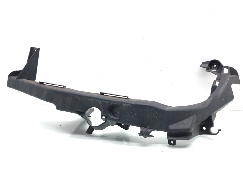 Крепление фары левой для BMW 3 E90/E91/E92/E93, 2007 г. 2.0 TD дизель б/у