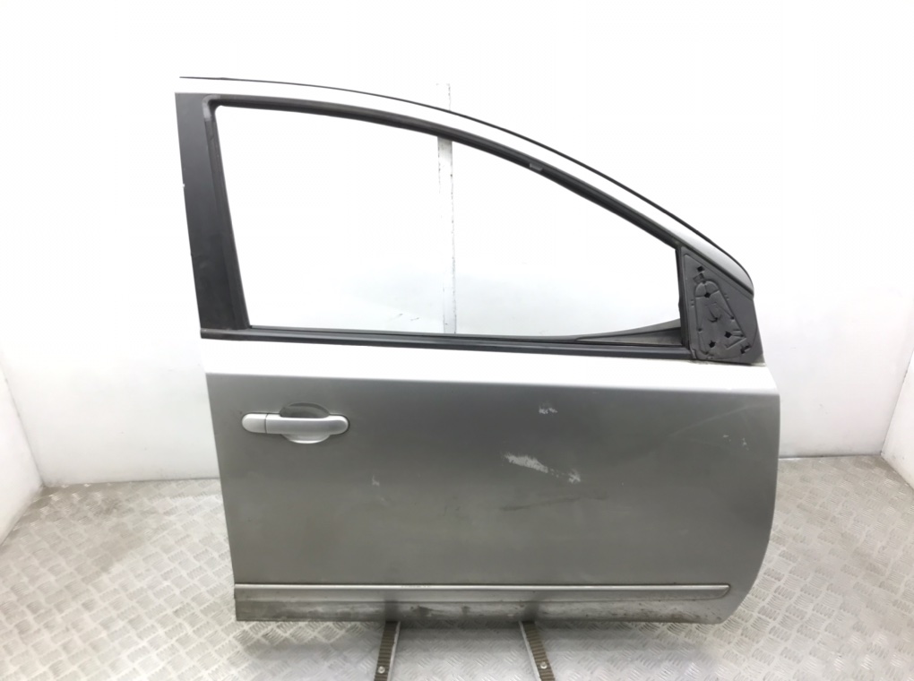 Дверь передняя правая для Nissan Note, 2007 г. 1.6 i бензин б/у