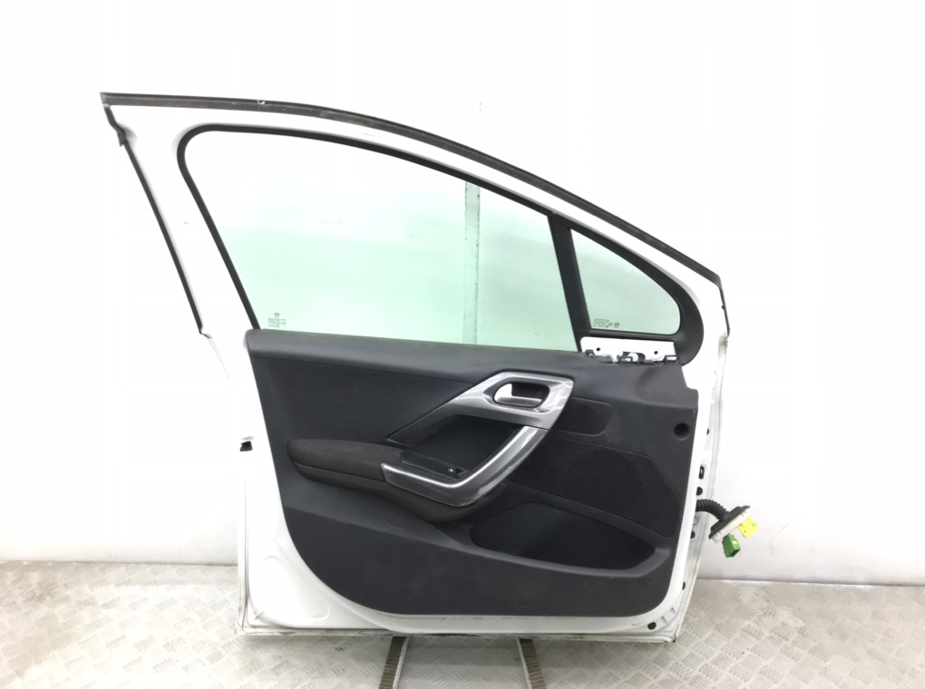 Дверь передняя левая для Peugeot 2008, 2017 г. 1.2 i бензин б/у — фото 2