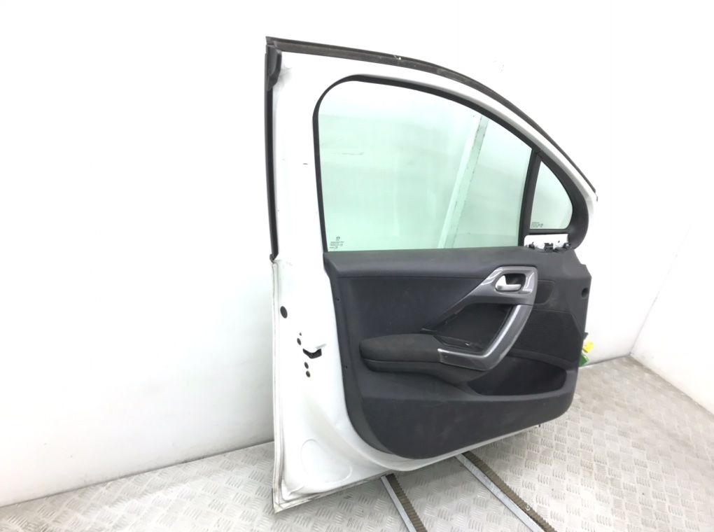 Дверь передняя левая для Peugeot 2008, 2017 г. 1.2 i бензин б/у — фото 4