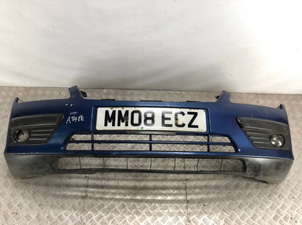 Бампер передний для Ford Focus, 2008 г. 1.8 i бензин б/у