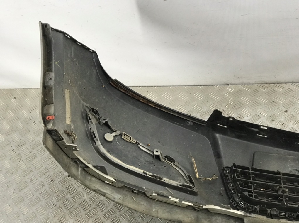 Бампер передний для Opel Astra, 2008 г. 1.7 CDTi дизель б/у — фото 9
