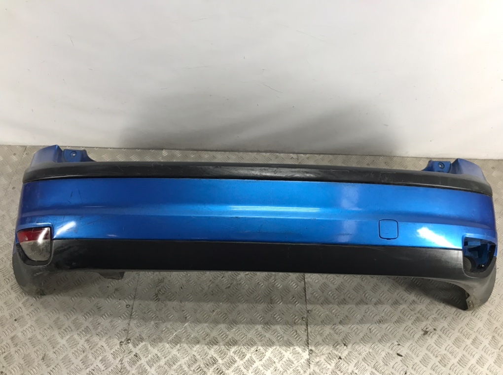 Бампер задний для Ford Focus, 2005 г. 1.6 TDCi дизель б/у