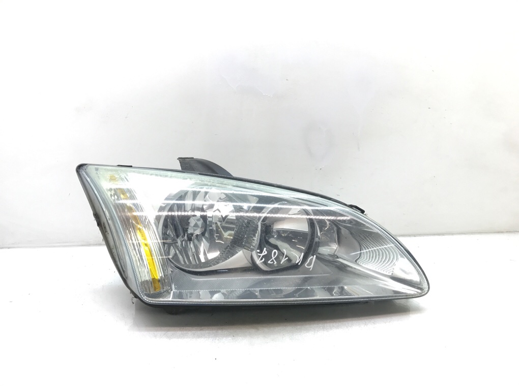 Фара правая для Ford Focus, 2007 г. 1.8 TDCi дизель б/у