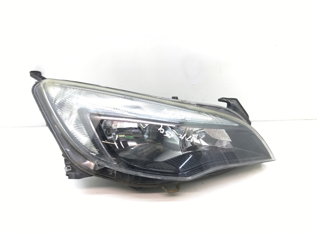 Фара правая для Opel Astra, 2011 г. 2.0 CDTi дизель б/у