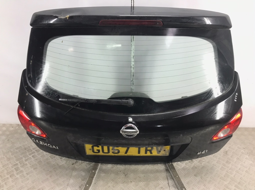 Крышка багажника для Nissan Qashqai, 2007 г. 2.0 DCi дизель б/у