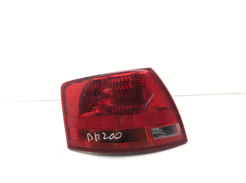 Фонарь задний левый для Audi A4, 2007 г. 2.0 TDi дизель б/у