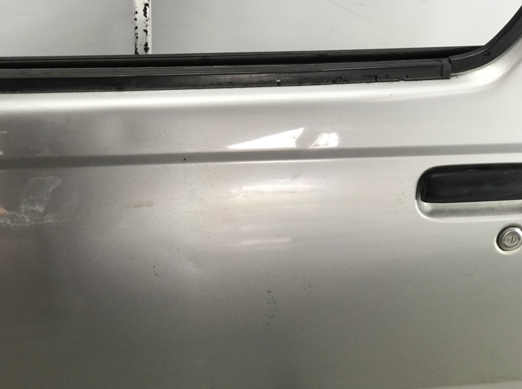 Дверь передняя левая для Nissan Navara, 2003 г. 2.5 DCi дизель б/у — фото 2