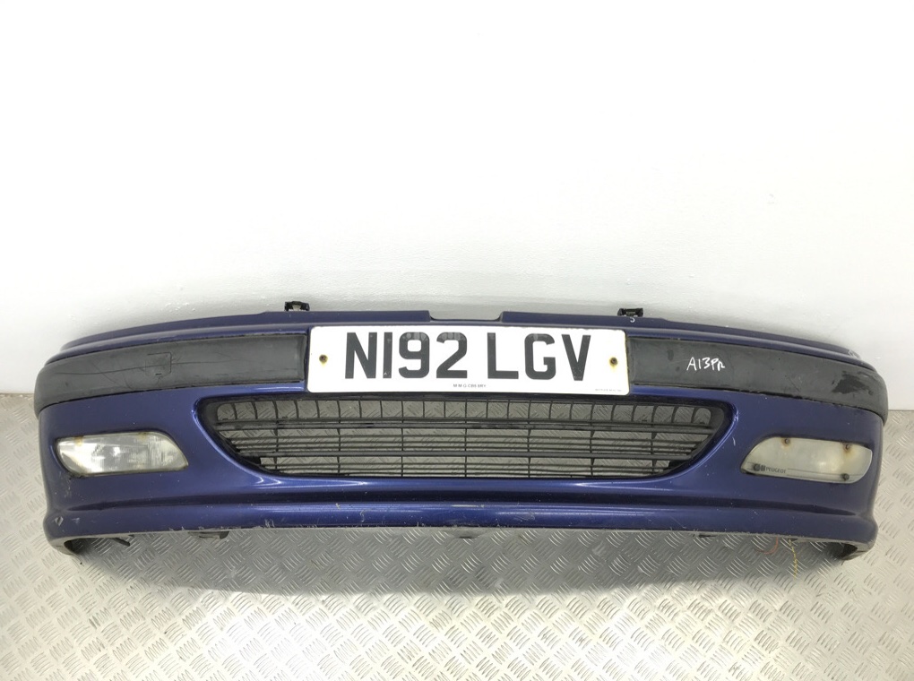 Бампер передний для Peugeot 406, 1996 г. 1.9 TD дизель б/у