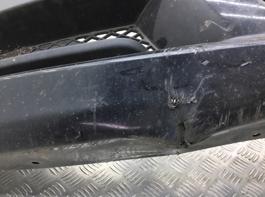 Бампер передний для BMW 3 E90/E91/E92/E93, 2006 г. 2.0 i бензин б/у — фото 9