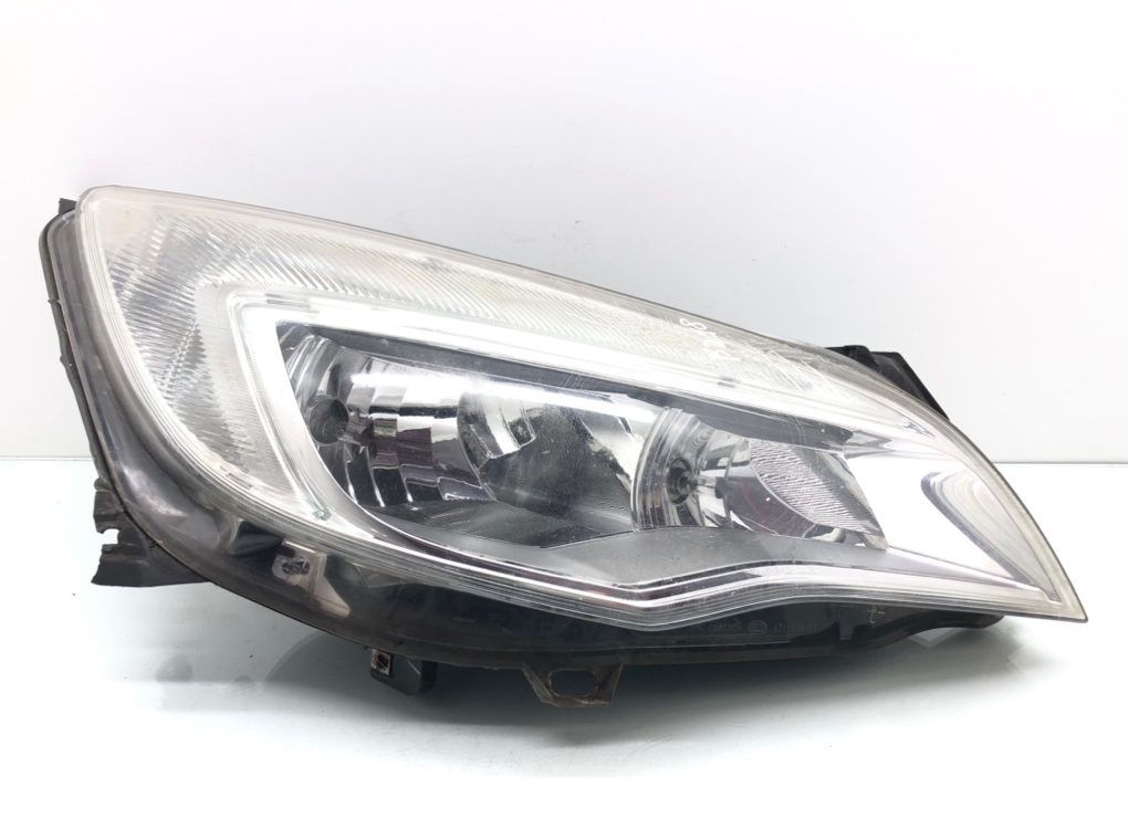 Фара правая для Opel Astra, 2011 г. 1.6 i бензин б/у
