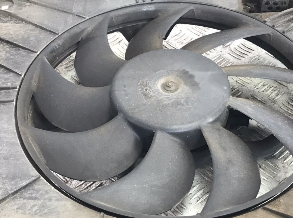 Вентилятор радиатора для Nissan Qashqai+2, 2010 г. 1.5 DCi дизель б/у — фото 5