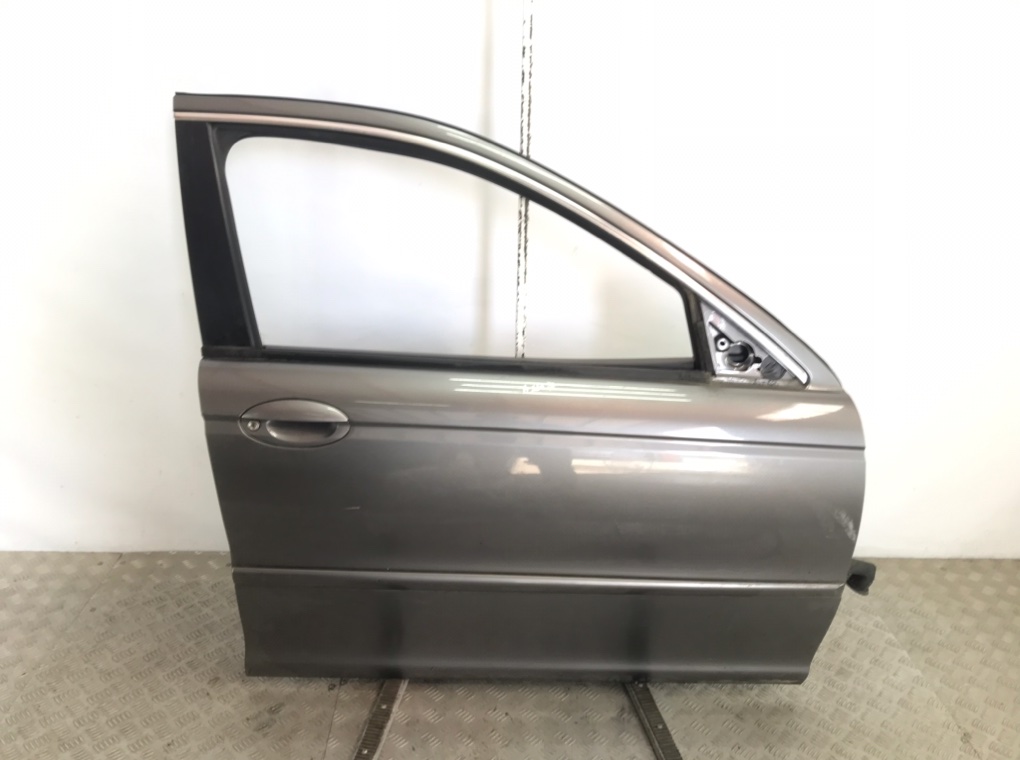 Дверь передняя правая для Jaguar X-Type, 2006 г. 2.2 TDCi дизель б/у