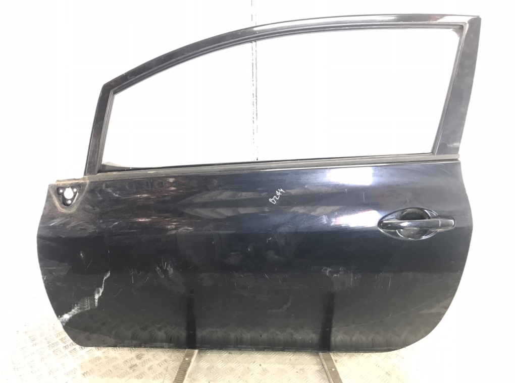 Дверь передняя левая для Toyota Auris, 2008 г. 1.6 i бензин б/у