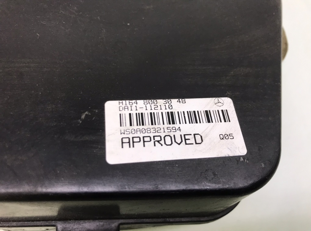 Механизм подъема крышки (двери) багажника для Mercedes ML W164, 2009 г. 3.0 CDi дизель б/у — фото 6