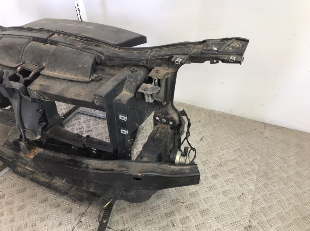 Панель передняя (телевизор) для BMW X1 E84, 2009 г. 2.0 TD дизель б/у — фото 2