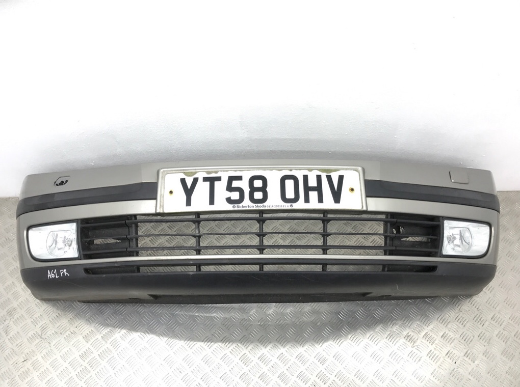 Бампер передний для Skoda Octavia, 2008 г. 1.6 i бензин б/у